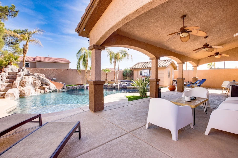 Large Las Vegas Home w/ Pool, Hot Tub + Game Room