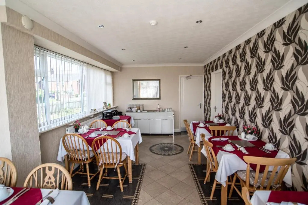 Holcombe Guest House