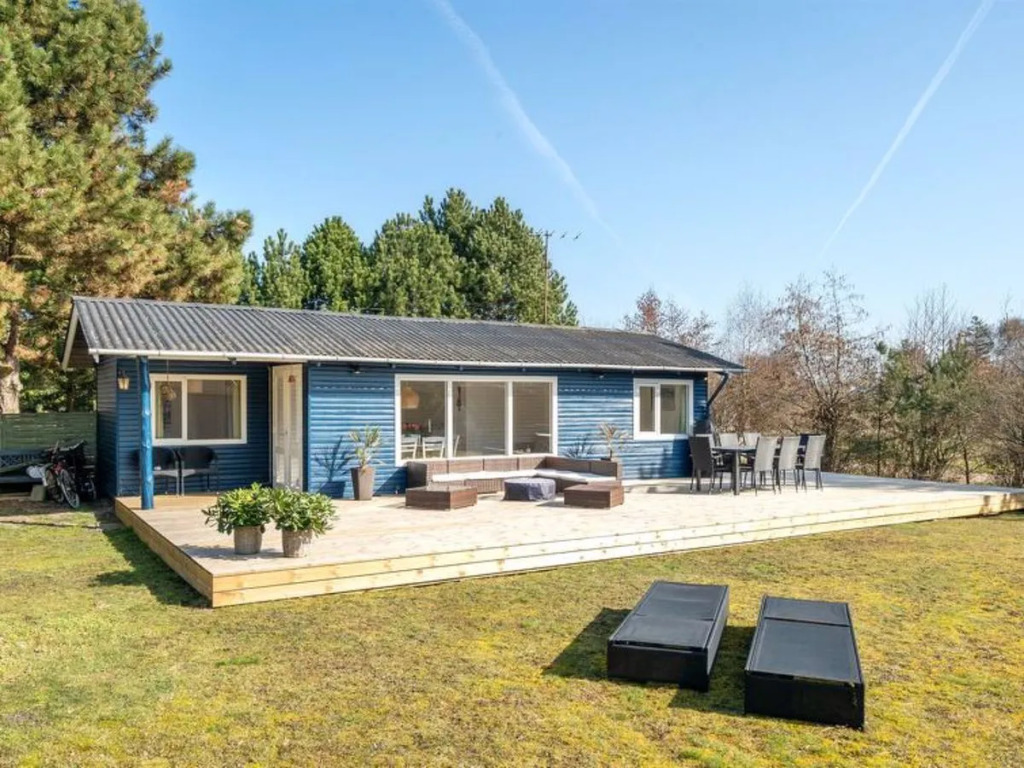 "Fenya" - 300m from the sea in Sealand