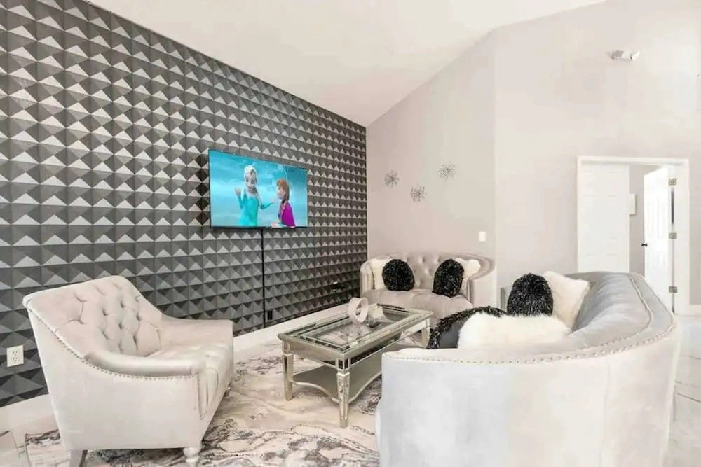 Disney Area 5BR With Pool Spacious and Prime Location