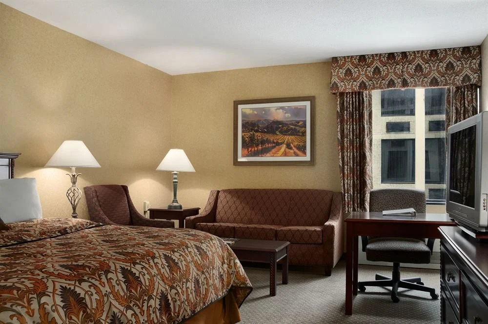 Ramada Plaza Hotel & Conference Center