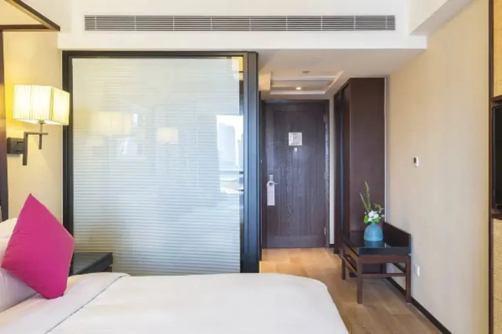 SSAW Boutique Hotel Ningbo CBD - Family Friendly & Business Travel