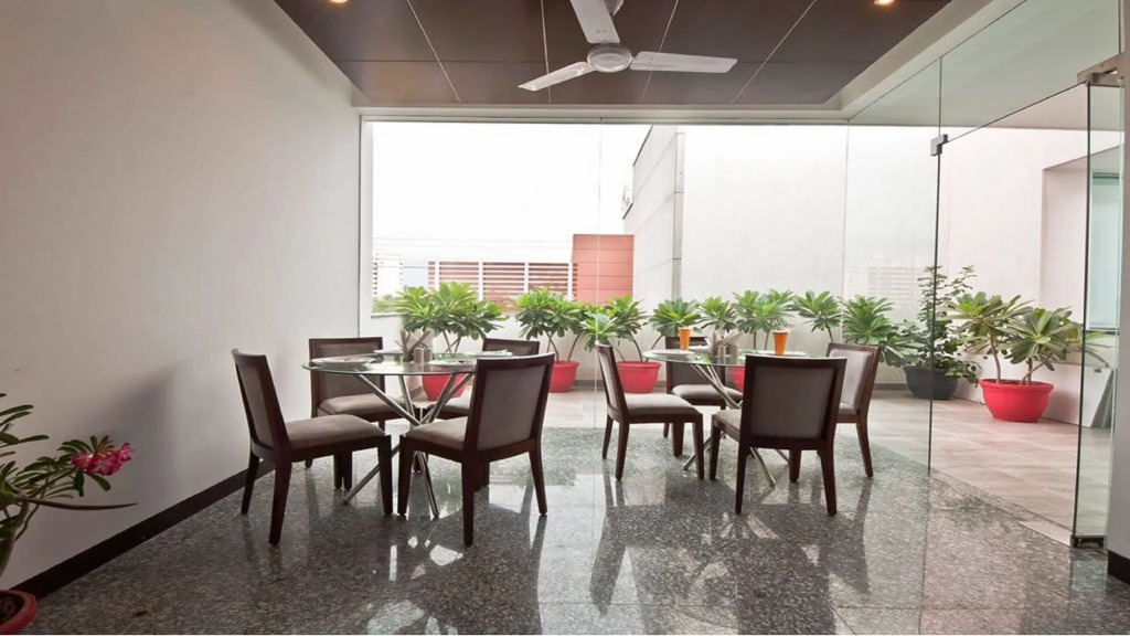 Stately Suites Golf Course Road