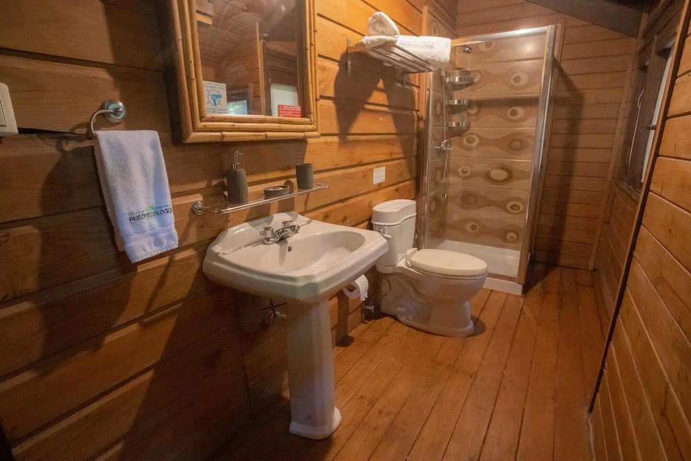 Platon Ecolodge