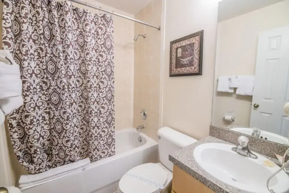 Lake View Townhome Near Disney
