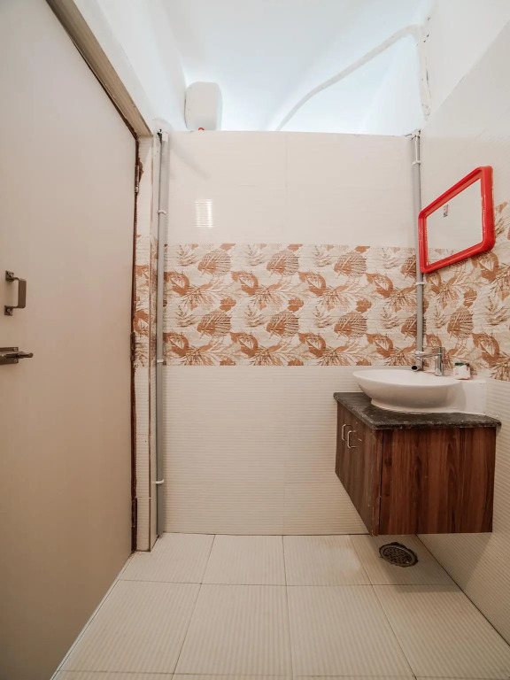 OYO 40122 Hotel Aria Inn