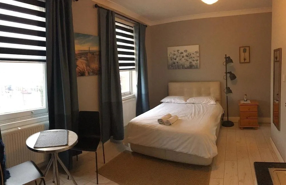 Camden Apartment