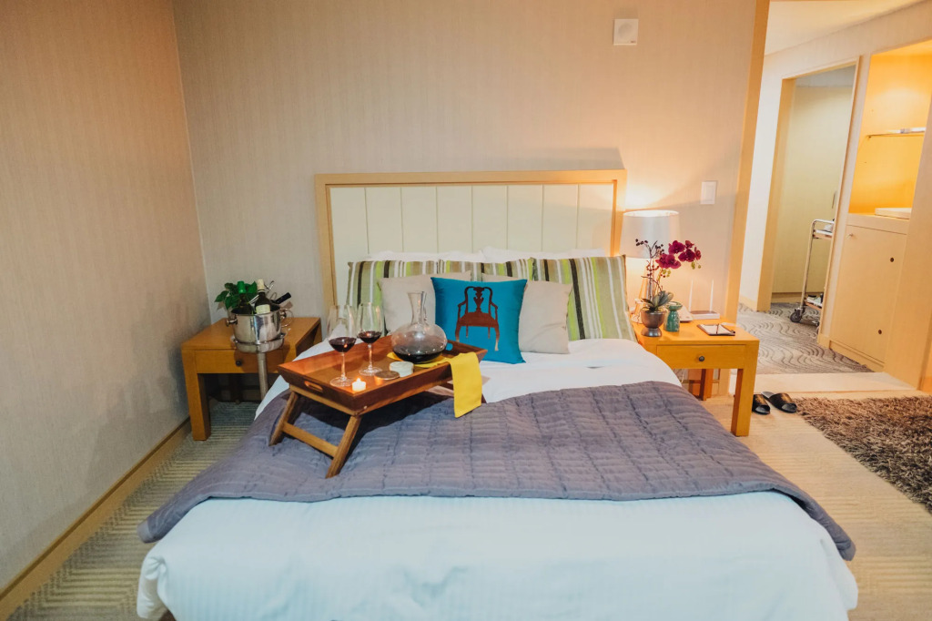 AVA Hotel Jeju Hamdeok