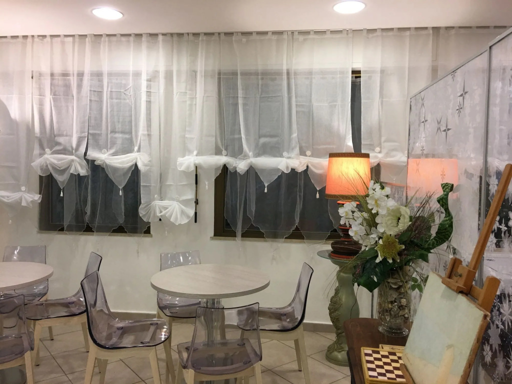 NOIDUE Hotel