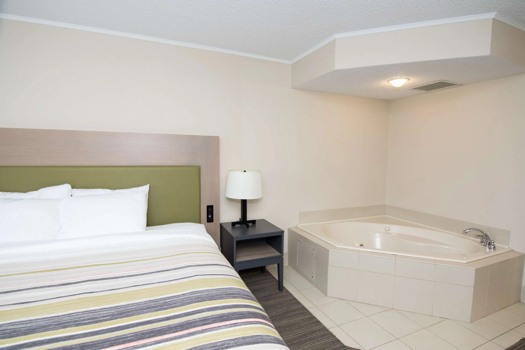 Country Inn & Suites by Radisson, Lehighton-Jim Thorpe, PA
