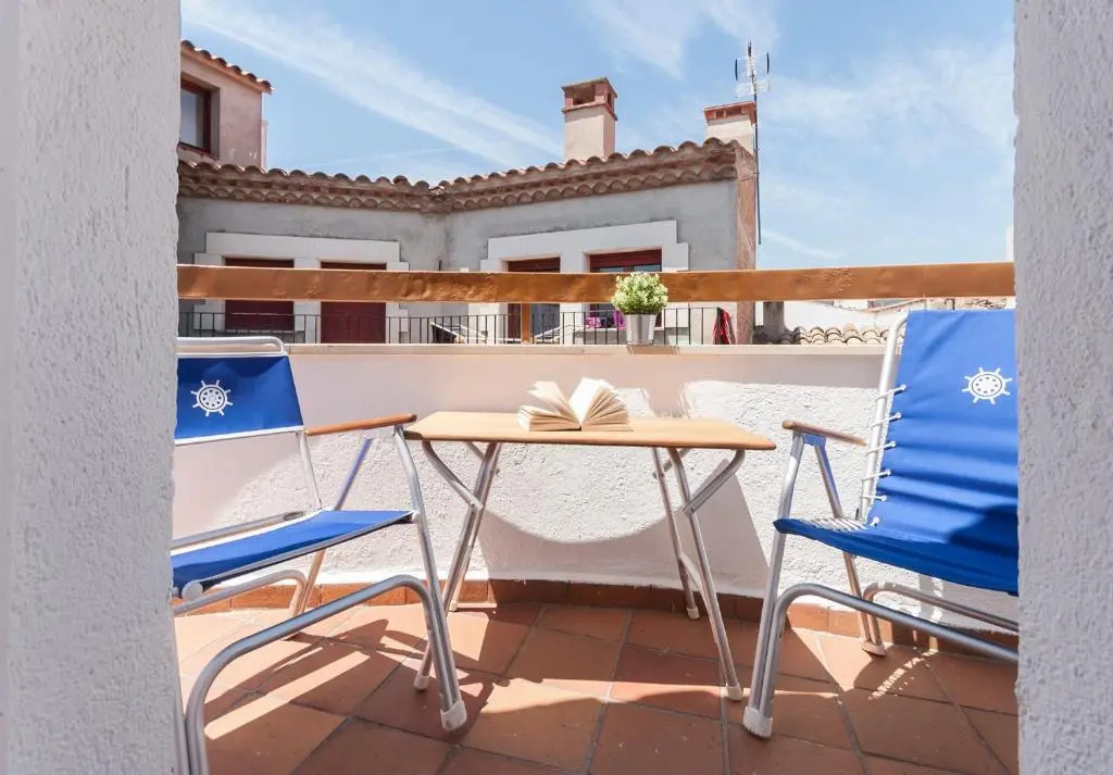 Lets Holidays Apartment Tossa Near Beach 2