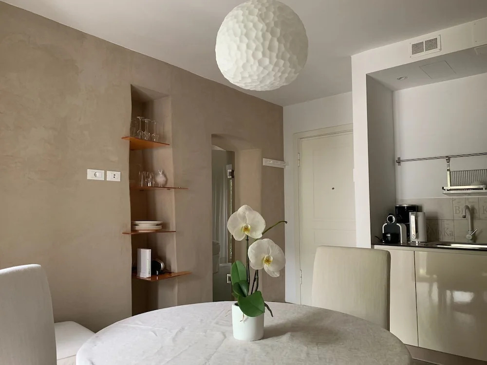 Rennweg 114 BELAMI LIVING