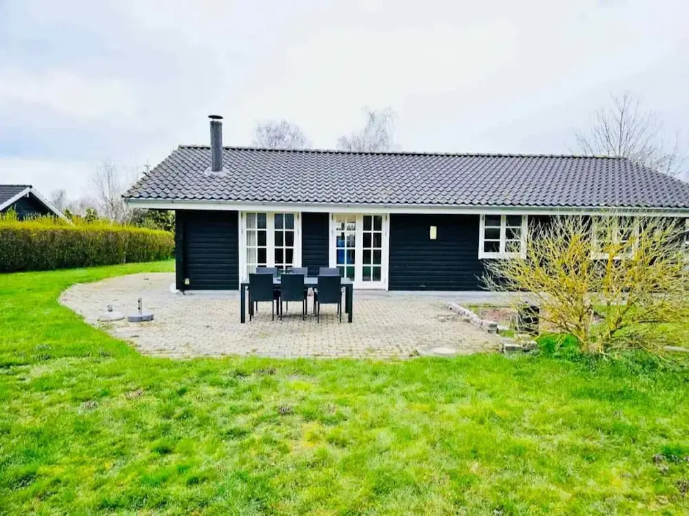 5 Star Holiday Home in Rodby