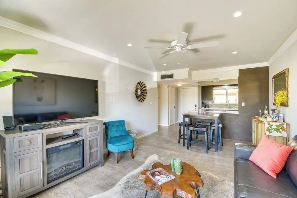 Near Fashion Square & Old Town: Scottsdale Condo!
