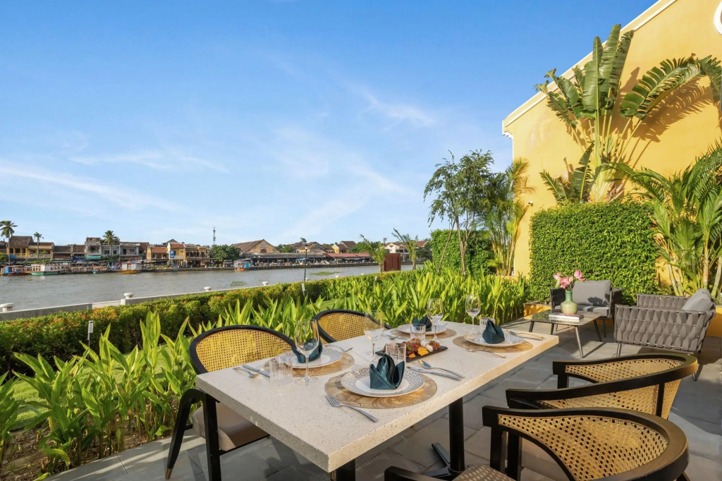 Курортный отель Moire Hoi An Vignette Collection an IHG Hotel