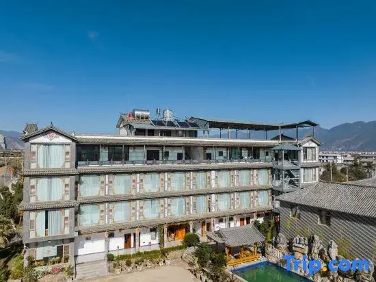 Heqing Gewu Homestay