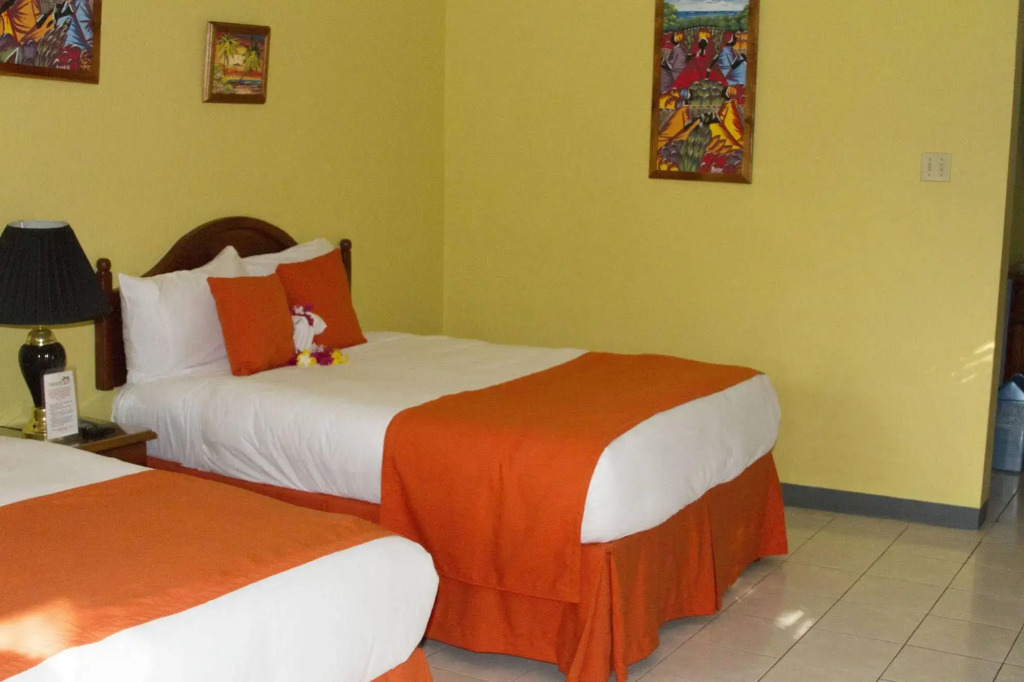 Seastar Inn Bed And Breakfast