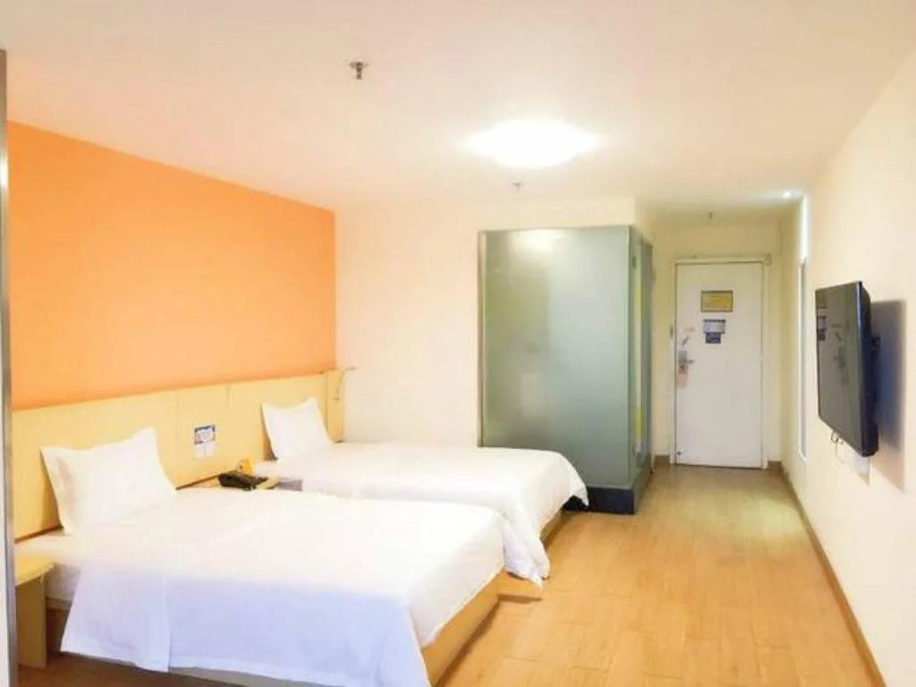 7Days Inn Futian Kouan Subway Station