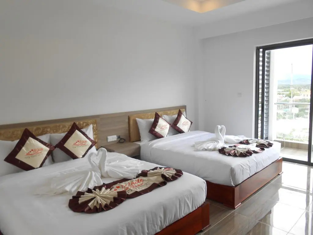 White Sand Cam Ranh Hotel