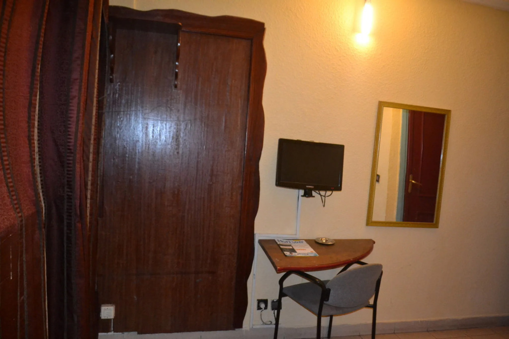 Hôtel Akena City