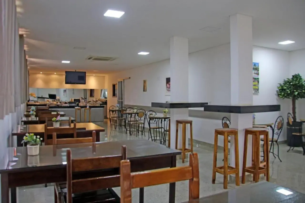 Hotel Portela II - Av Principal e a 500m do Thermas dos Laranjais