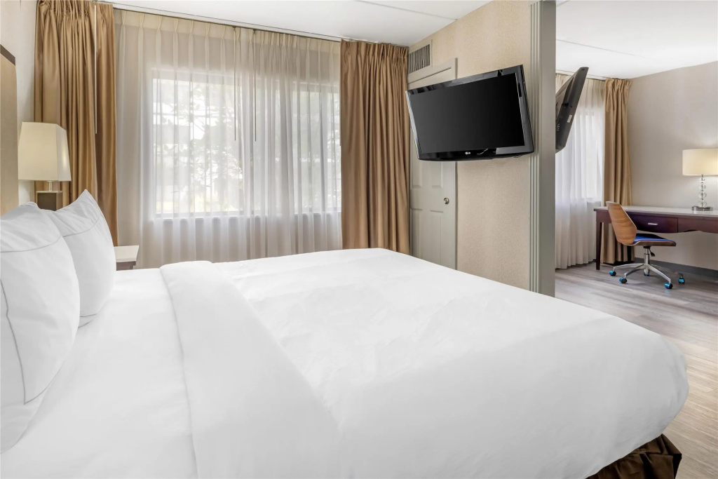 Best Western Plus Miamisburg-Dayton Suites, Banquets & Hotel