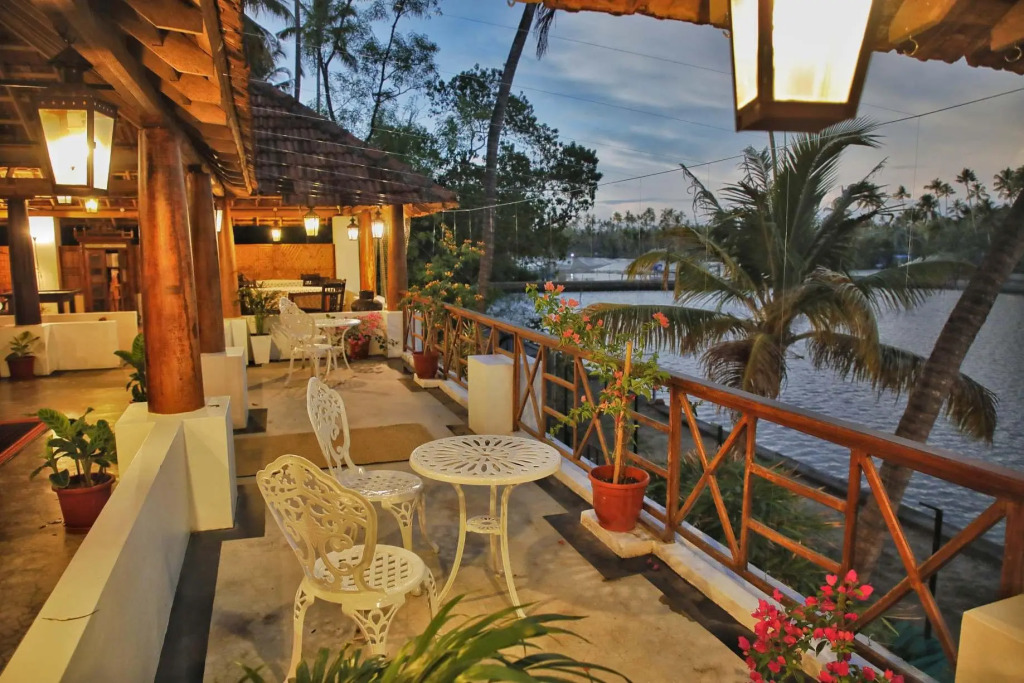 Vala House