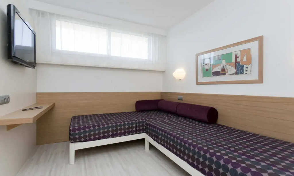 Insotel Cala Mandia Resort