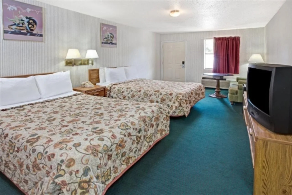 Knights Inn South Houston