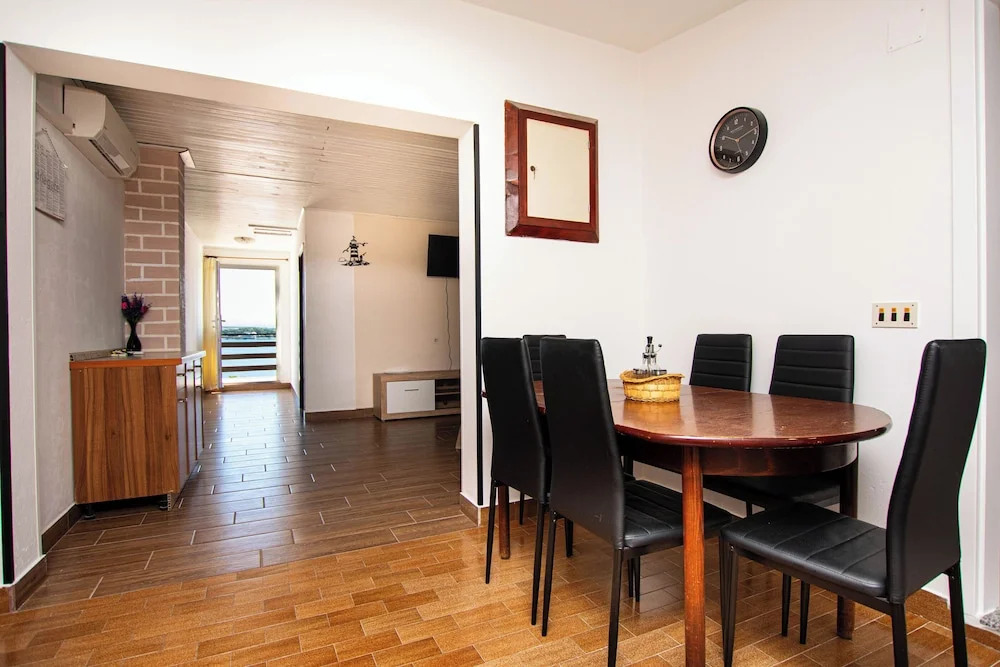 Apartment Marin