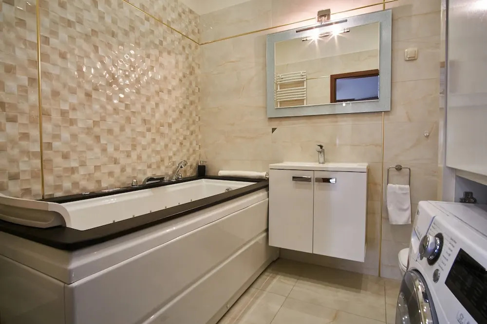Nikita Apartment