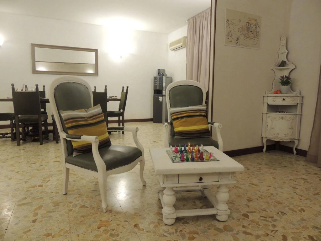 The Boutique Hotel