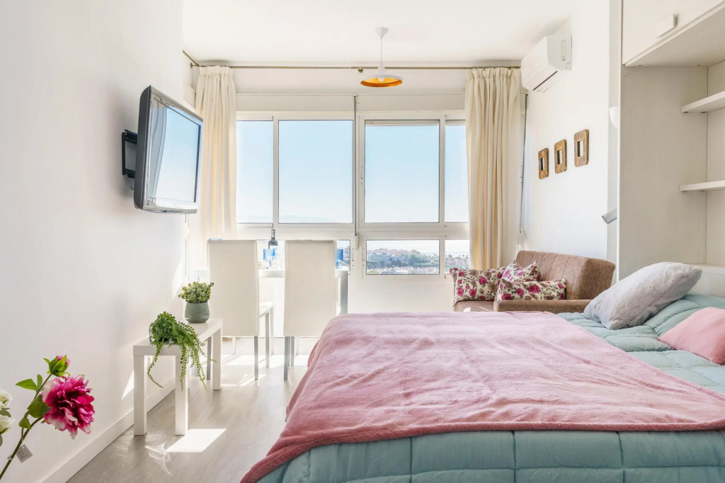 MalagaSuite Comfy Studio