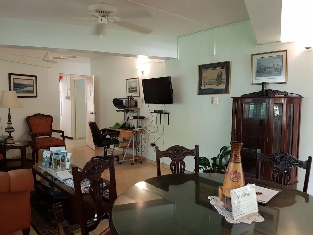 Kingston Cottage