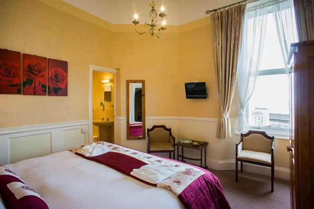 Thornhill Hotel