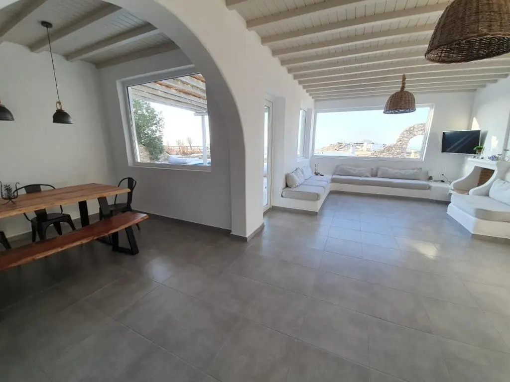 Stunning Villa 4BR in Mykonos