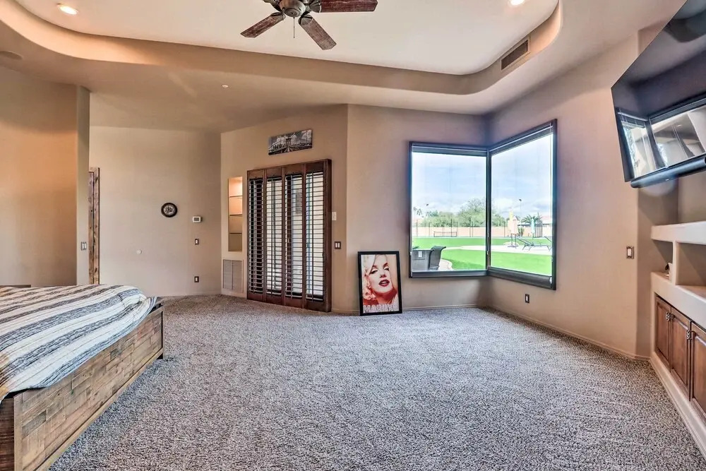 Lavish Estate w/ Sports Court & Home Theater!