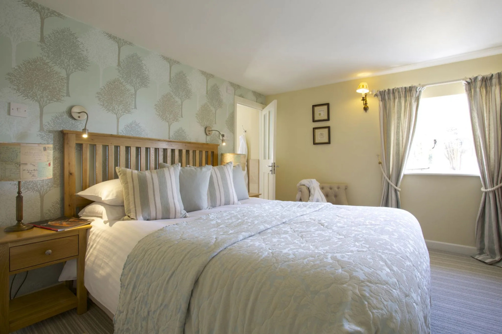 The Royal Oak Inn