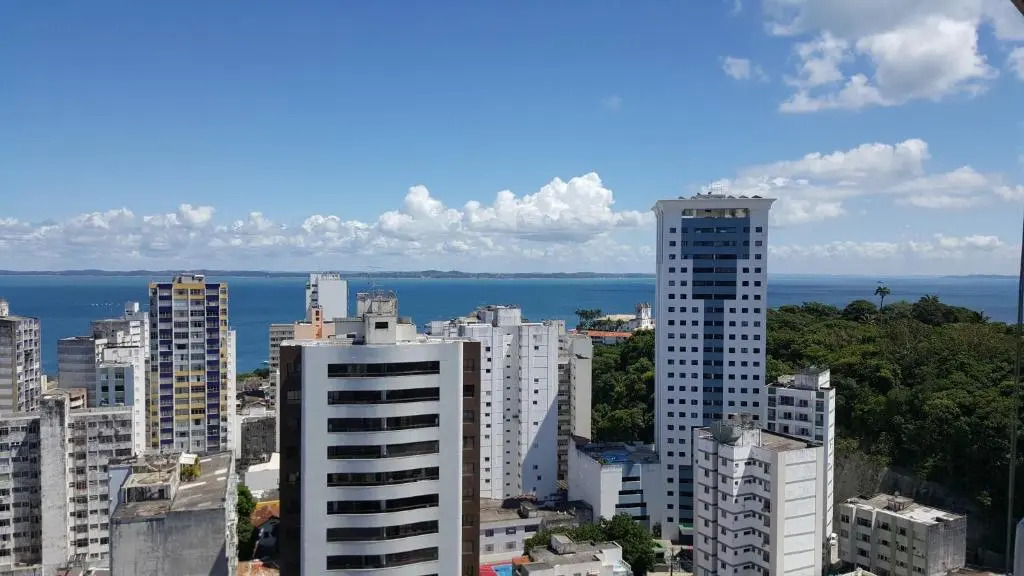 Luxury Surround Sea View Apartment