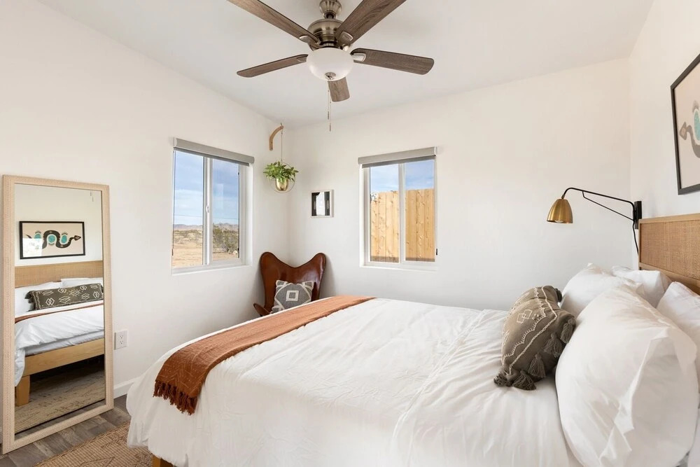 Mojave Ranch - Hot Tub, Fire Pit, Dark Skies And Desert Views! 2 Bedroom Home by RedAwning