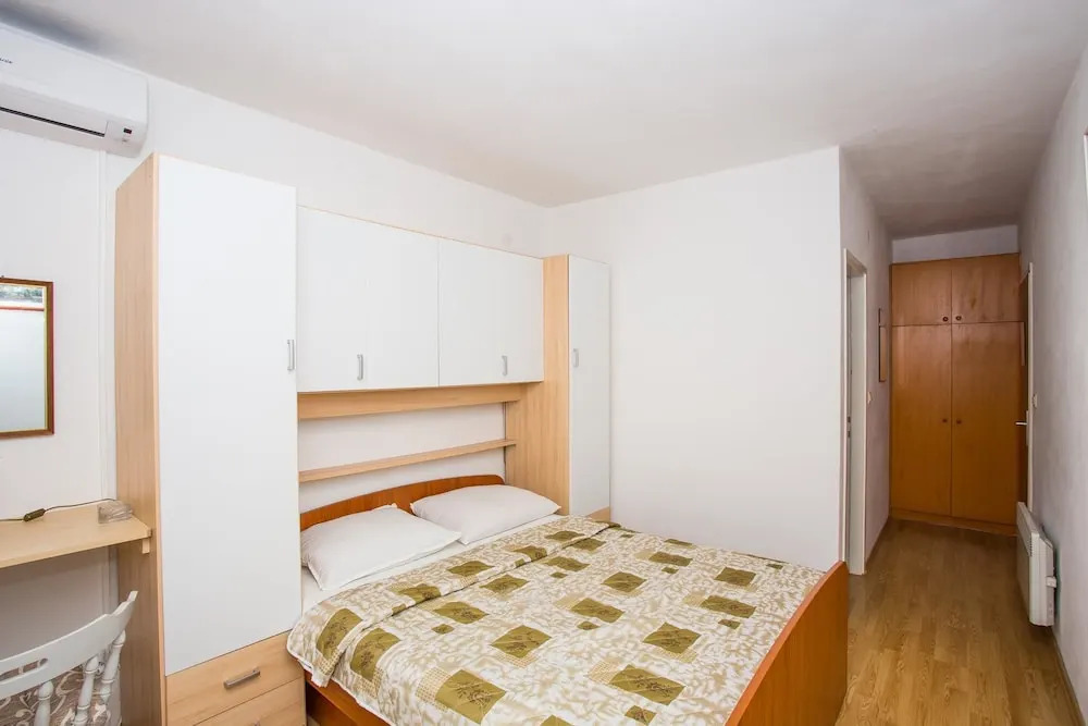 Rooms Katica B&B
