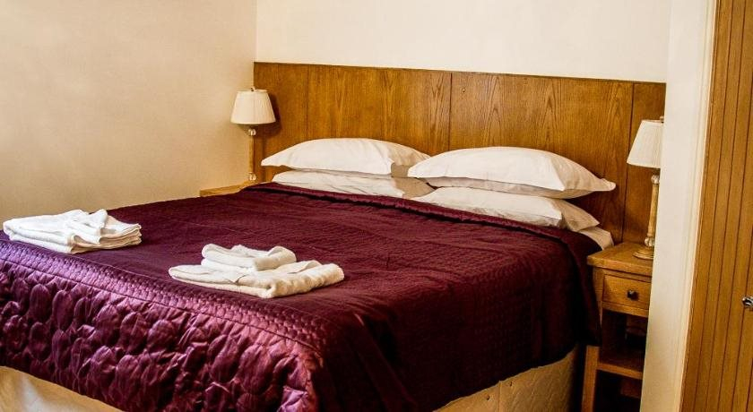 Grove Guest House