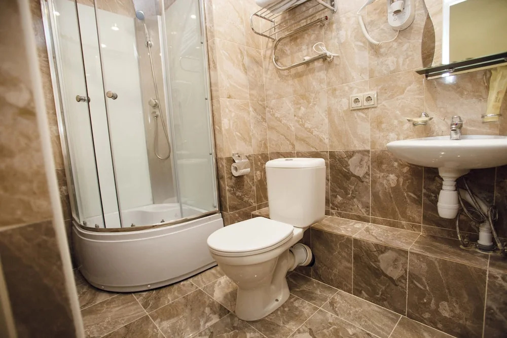 Knyagini Uhtomskoj Hotel