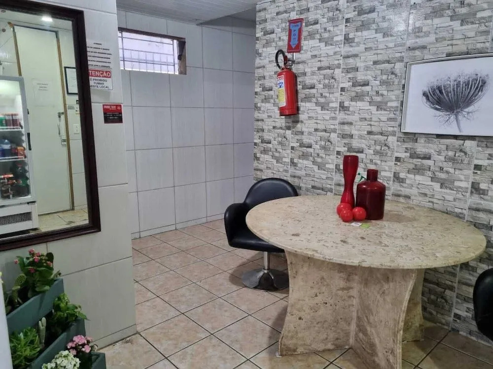 Casa Aeroporto Pousada
