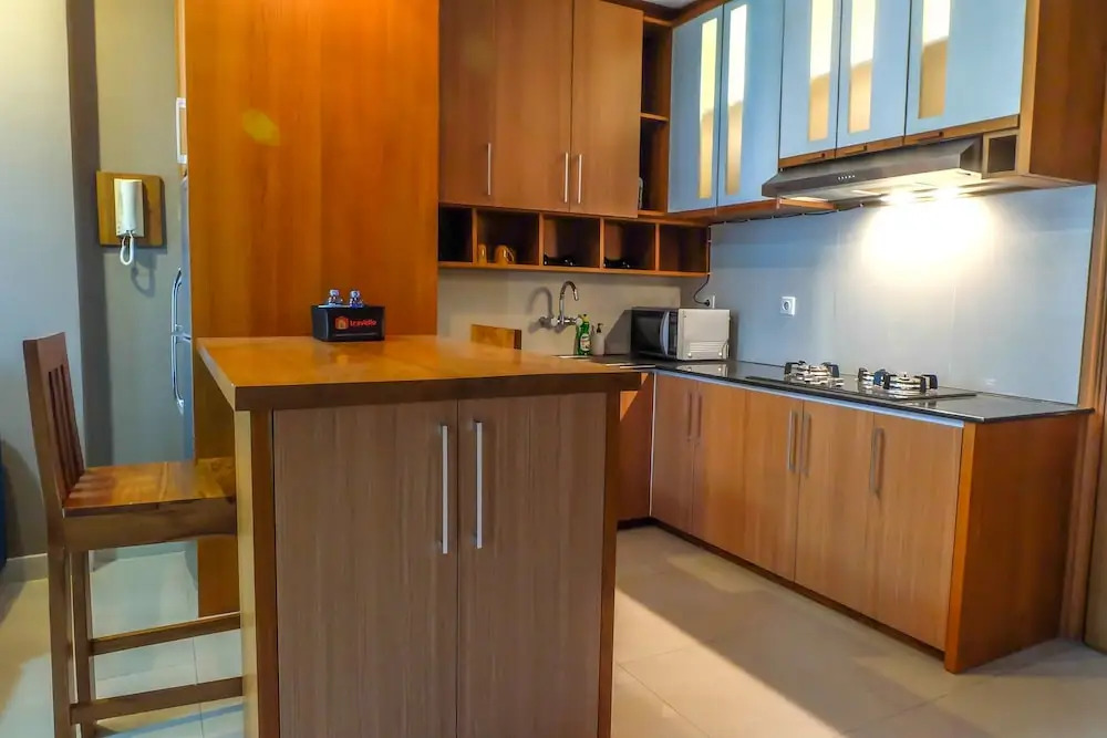 Best Price Hampton's Park Apartment Near Pondok Indah Mall
