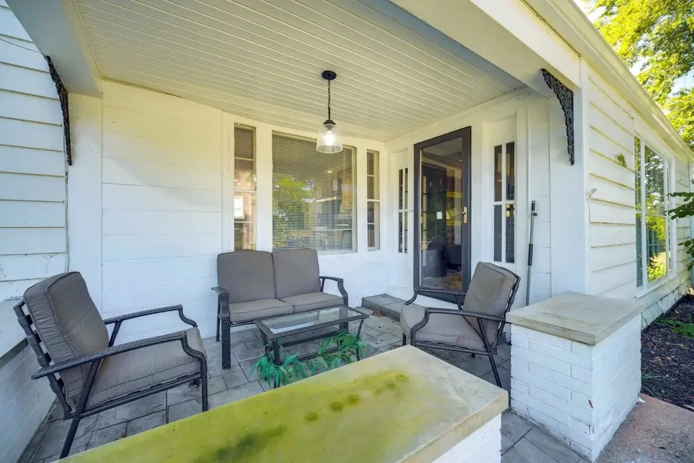 Near Lake Erie, Harbor & Parks: Conneaut Getaway!