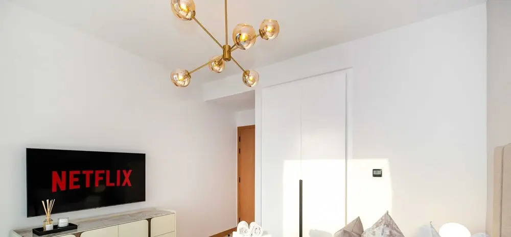 LUX  The Vida Marina Residence 2