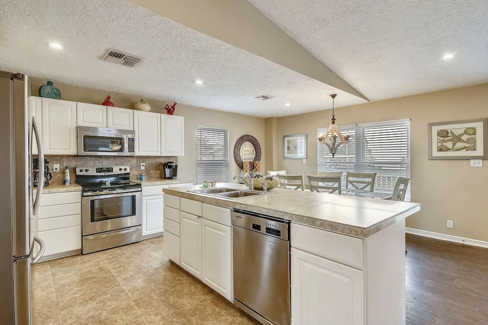 Barefoot  3 Bedroom Home