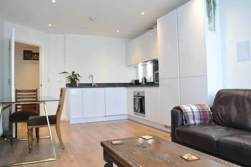 Fantastic Modern 1 Bed in Brixton
