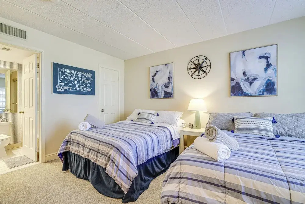 Big Boulder Water Views! Condo in Lake Harmony
